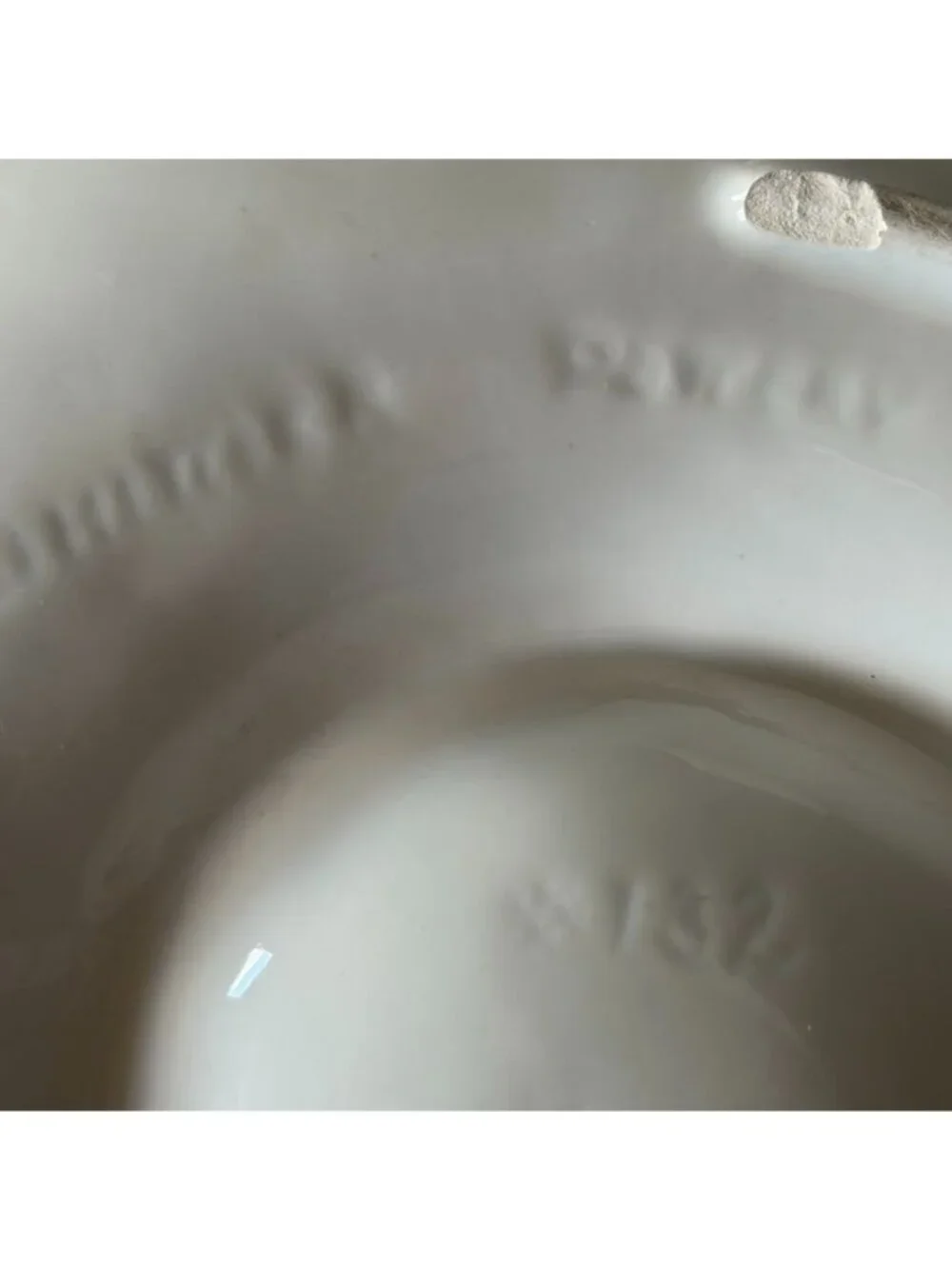 Vintage Whittier Pottery Artichoke Serving Dish (1) 1975 White Ceramic 10.5